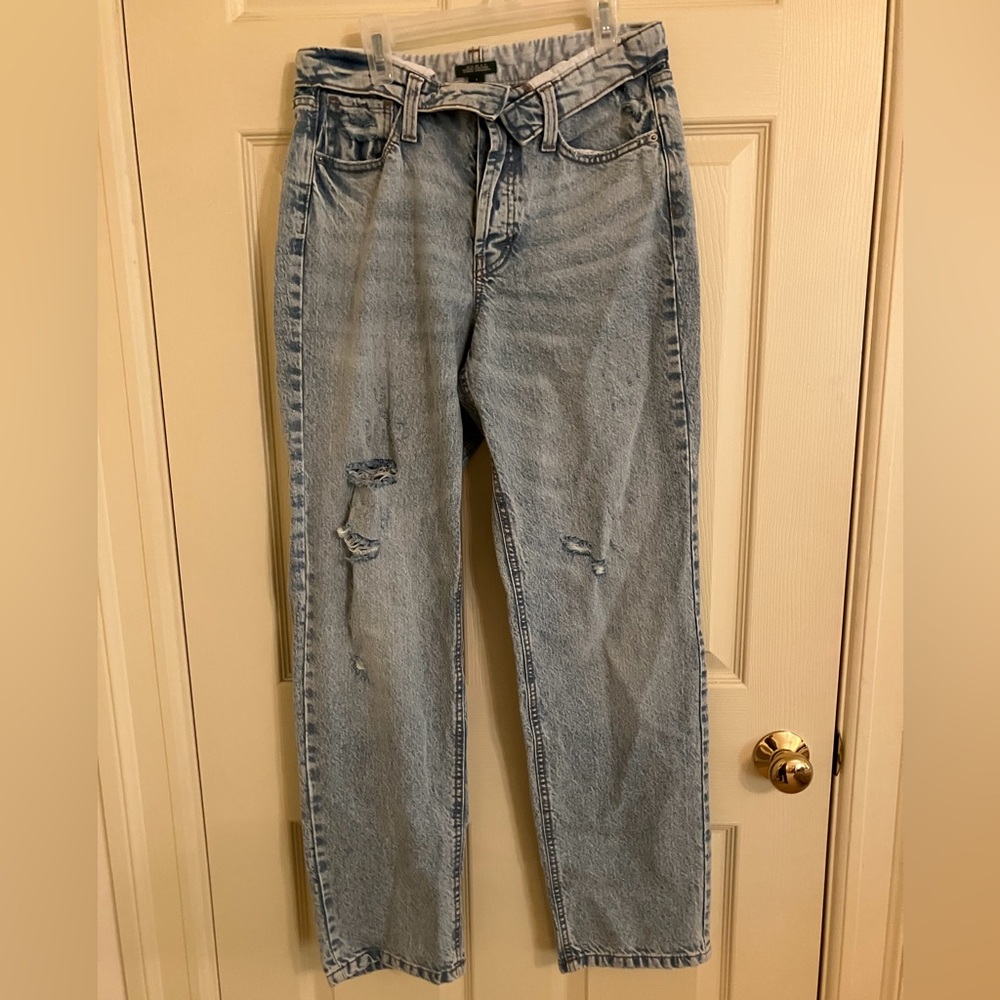 Women’s Fold-Over Waist Light Wash Jeans